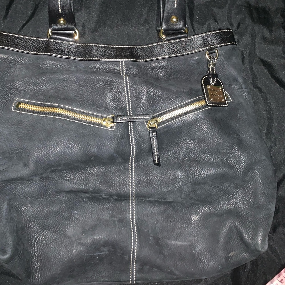 Dooney & Bourke Black shoulder bag